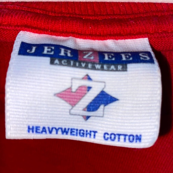 🆕 University of Wisconsin Tee - Picture 10 of 14